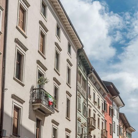 Lagom Apartment Trento Bagian luar foto